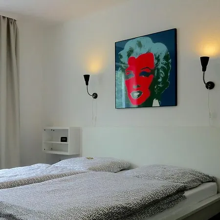 Homestay Ask In *